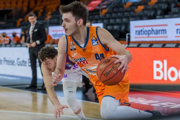 球星冷漠还 球星冷漠还