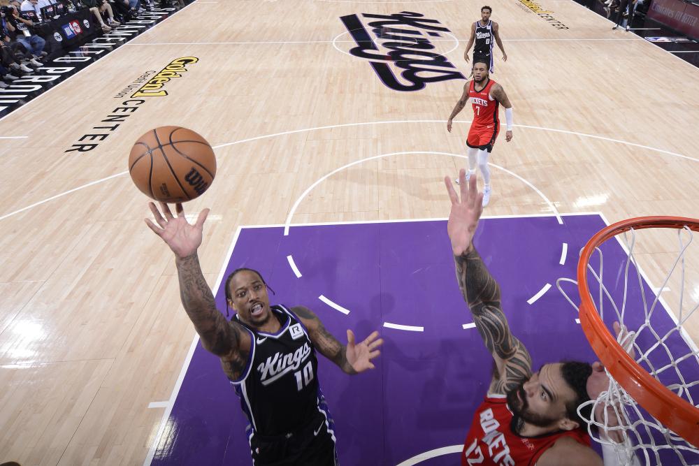 他在场上的 他在场上的