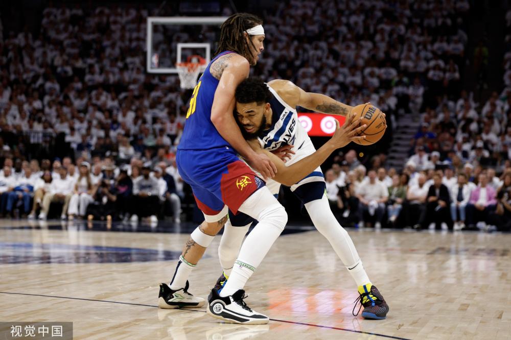 他以独特的 他以独特的